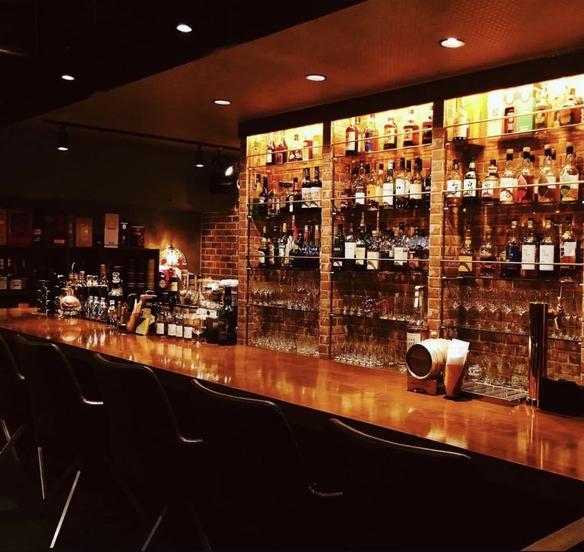 Bar&Diner American Club